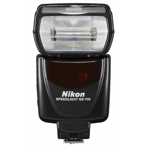 фото Вспышка Nikon Speedlight SB-700