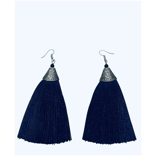 Серьги женские.Серьги кисти .Цвет синий .Нитки шелковые.Материал металл ,нитки шёлковые