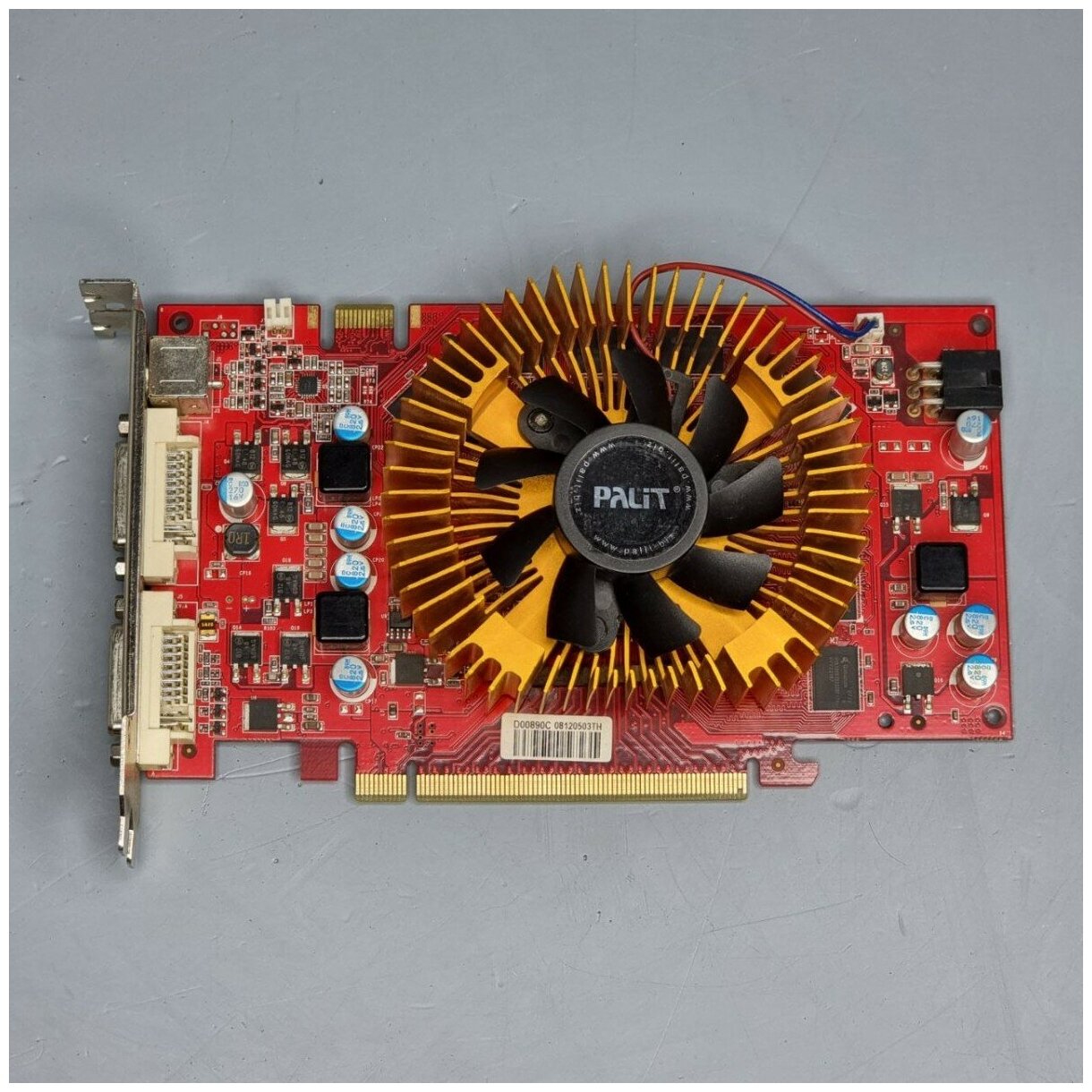 Видеокарта Palit GeForce 9600 GT 650Mhz PCI-E 2.0 512Mb 1800Mhz 256 bit 2xDVI TV HDCP YPrPb