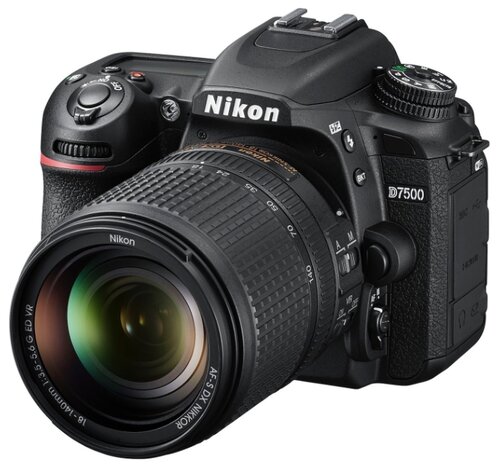 Фотоаппарат Nikon D7500 Kit