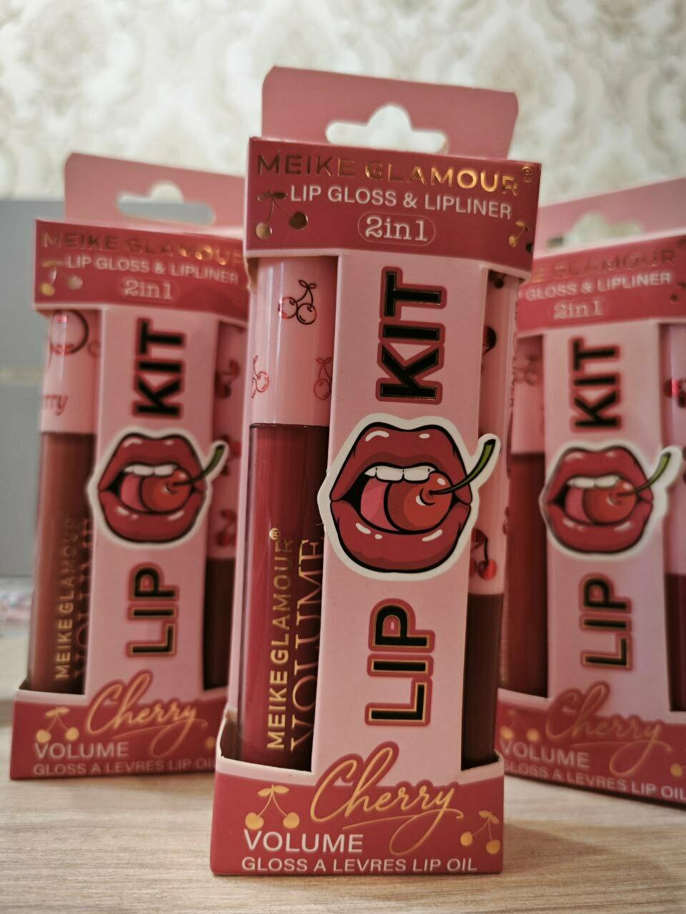 Контур для губ + блеск для губ, 2 в 1, Cherry Volume (с ароматом вишни)косметика — фото 1