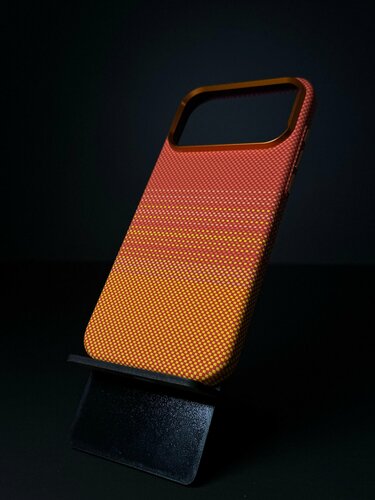 Изображение товара Чехол Айфон 17 Про Макс / чехол iPhone 17 Pro Max с MagSafe LUXO Life+, оранжевый, с полосами, карбоновый