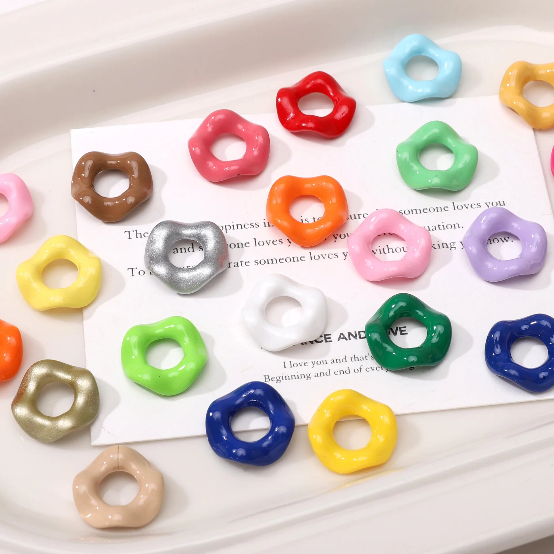 JXLOVEWJ разноцветные акриловые бусины 16 мм 17 Quantity 20pcs
