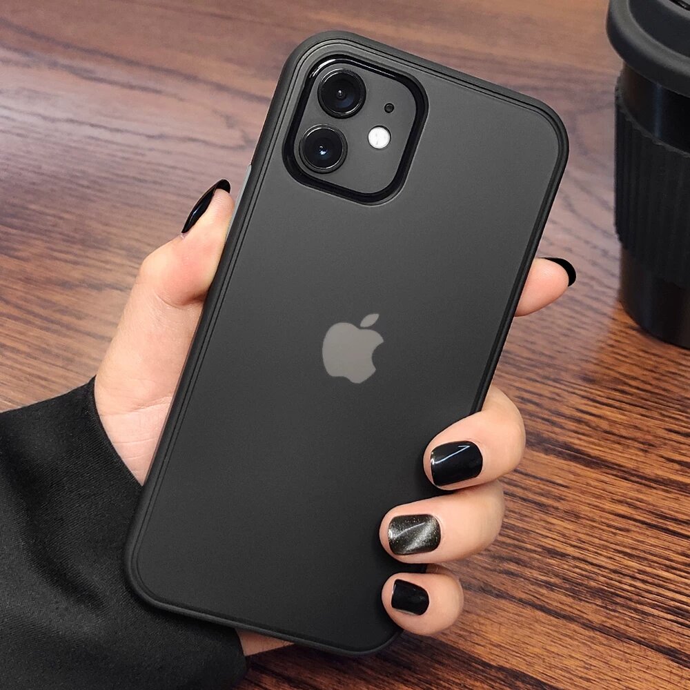 Премиум матовый силиконовый чехол для iPhone 11 Pro — темно-черный, прозрачный, ударопрочный