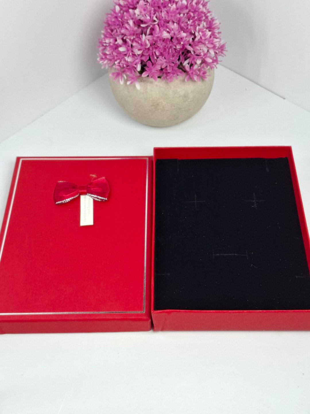 Подарочная коробка для украшений — фото 1