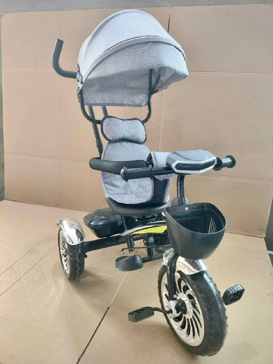 Трехколесный велосипед с 1-5 лет с козырьком от солнца и дождя — фото 1