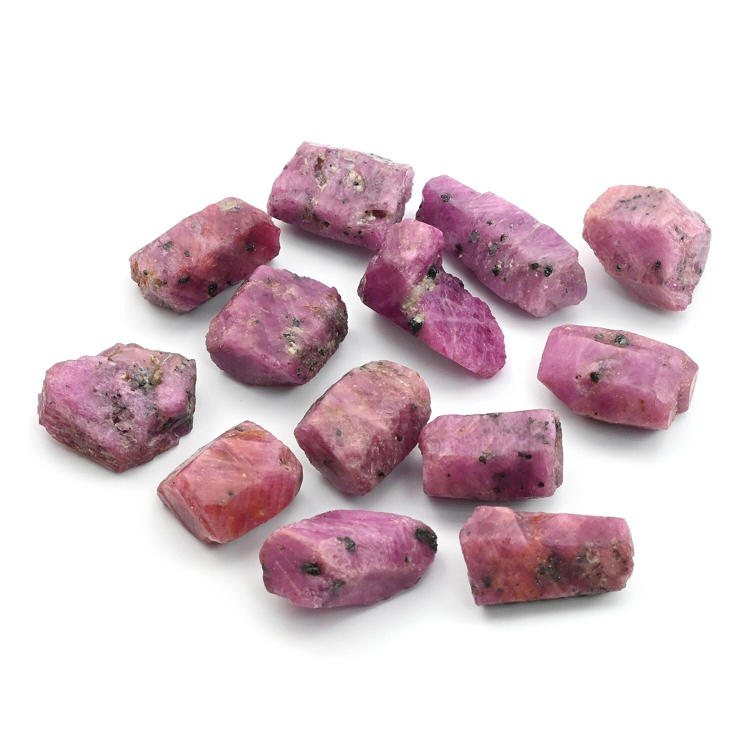 Минерал рубин 9*9*17мм. 4-4,99г. .