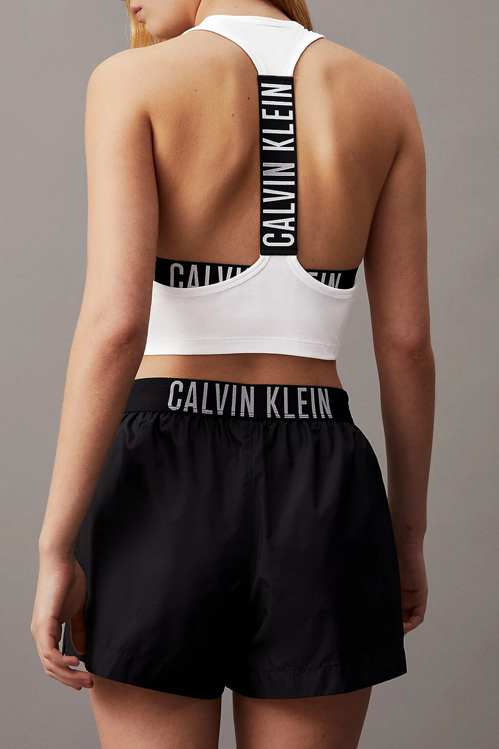 Топ CALVIN KLEIN