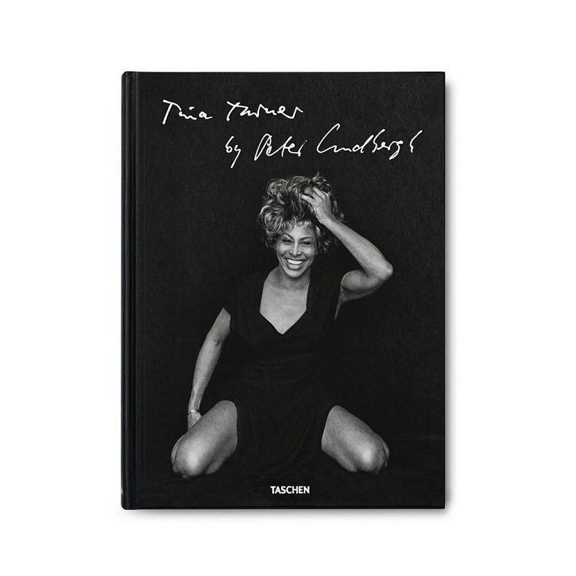 Книга Tina Turner by Peter Lindbergh