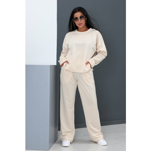 фото Костюм натали, размер 46, бежевый