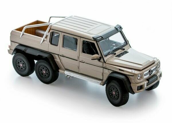 Масштабная модель машины 1:24 Mercedes-Benz G63 AMG 6x6, 24060