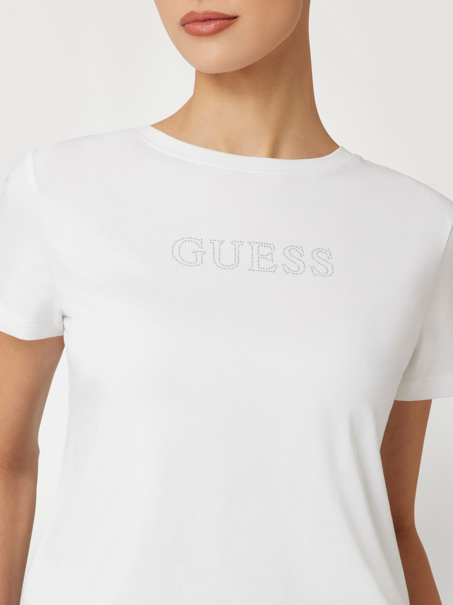 Футболка GUESS BRIANA SS T-SHIRT, размер M, белый — фото 1