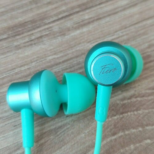 Проводная гарнитура Fiero R-100 зеленый 149900₽