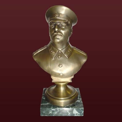 Бронзовый бюст Сталина