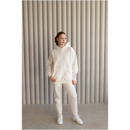 фото Костюм женский оверсайз из футера молочный rinlani