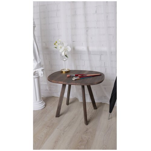 Стол журнальный 58х45х43 см