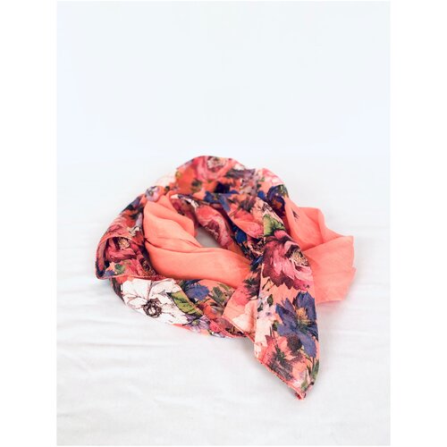 фото Ассиметричный шарф с переходом цвета. kikka mia