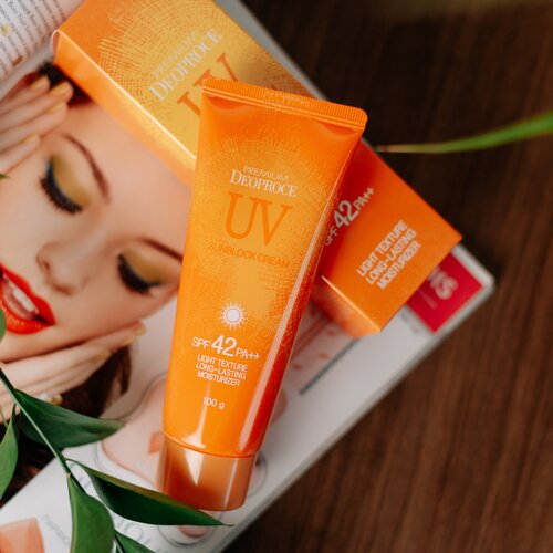 Крем Солнцезащитный Для Лица И Тела Deoproce Uv Sunblock Cream Spf42 Pa++ 100г