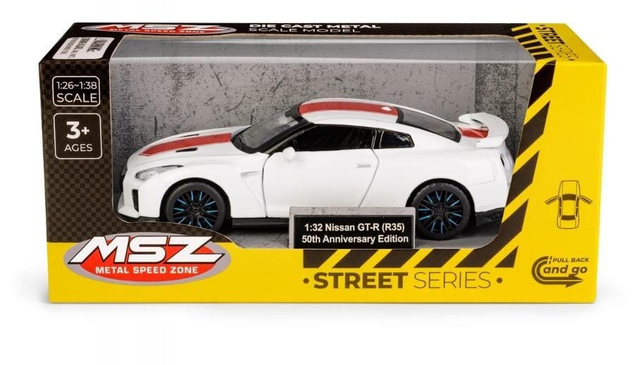 Игрушечная машинка Daffi MSZ Nissan GT-R (R35) 50th Anniversary Edition, белый, масштаб 1:32