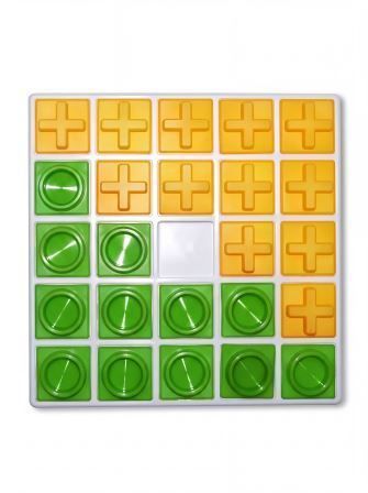 Игра Крестики-нолики для слабовидящих и незрячих людей