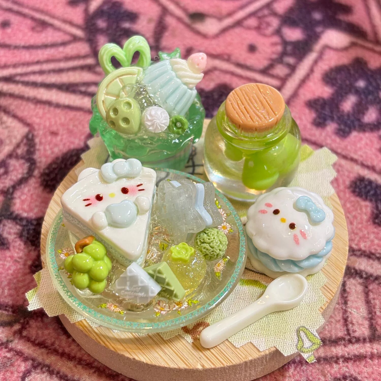 Мини-игрушка-зеленый виноград в банке для детской игры