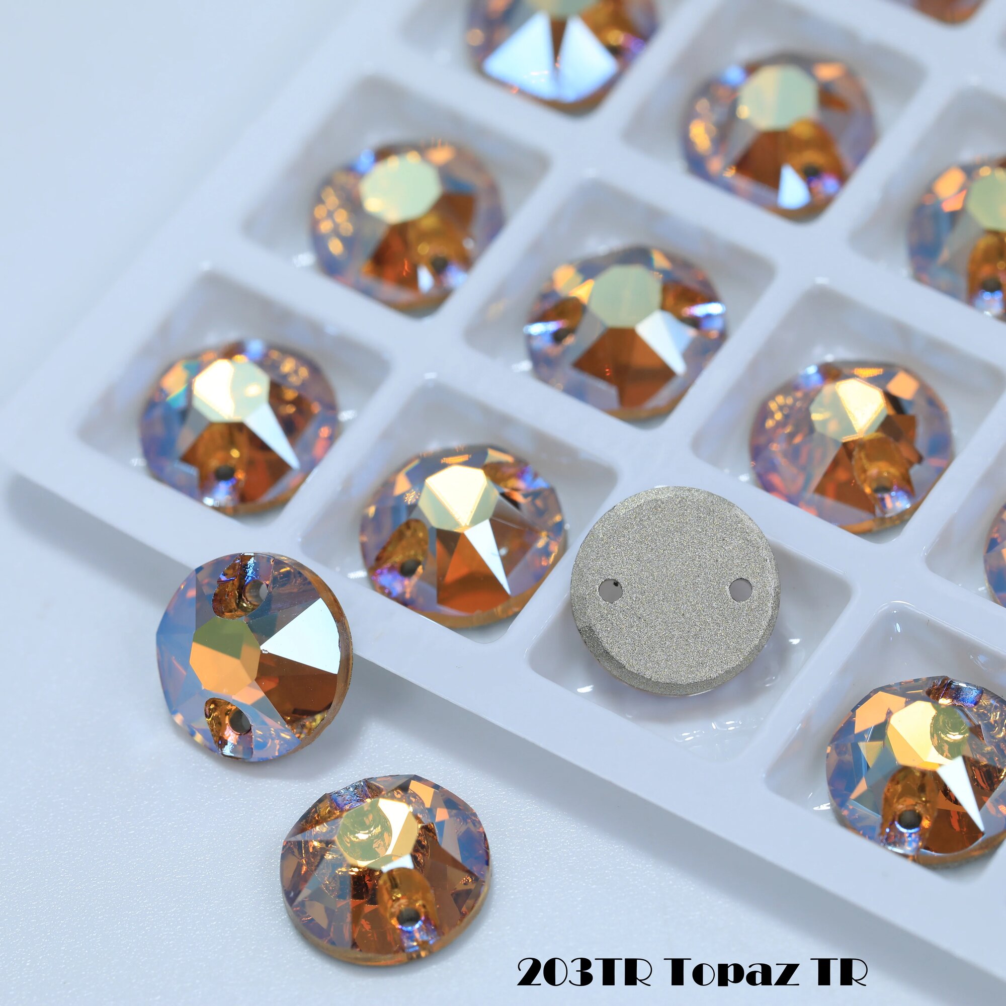 Стразы 10 мм, 203TR Topaz, 45 шт