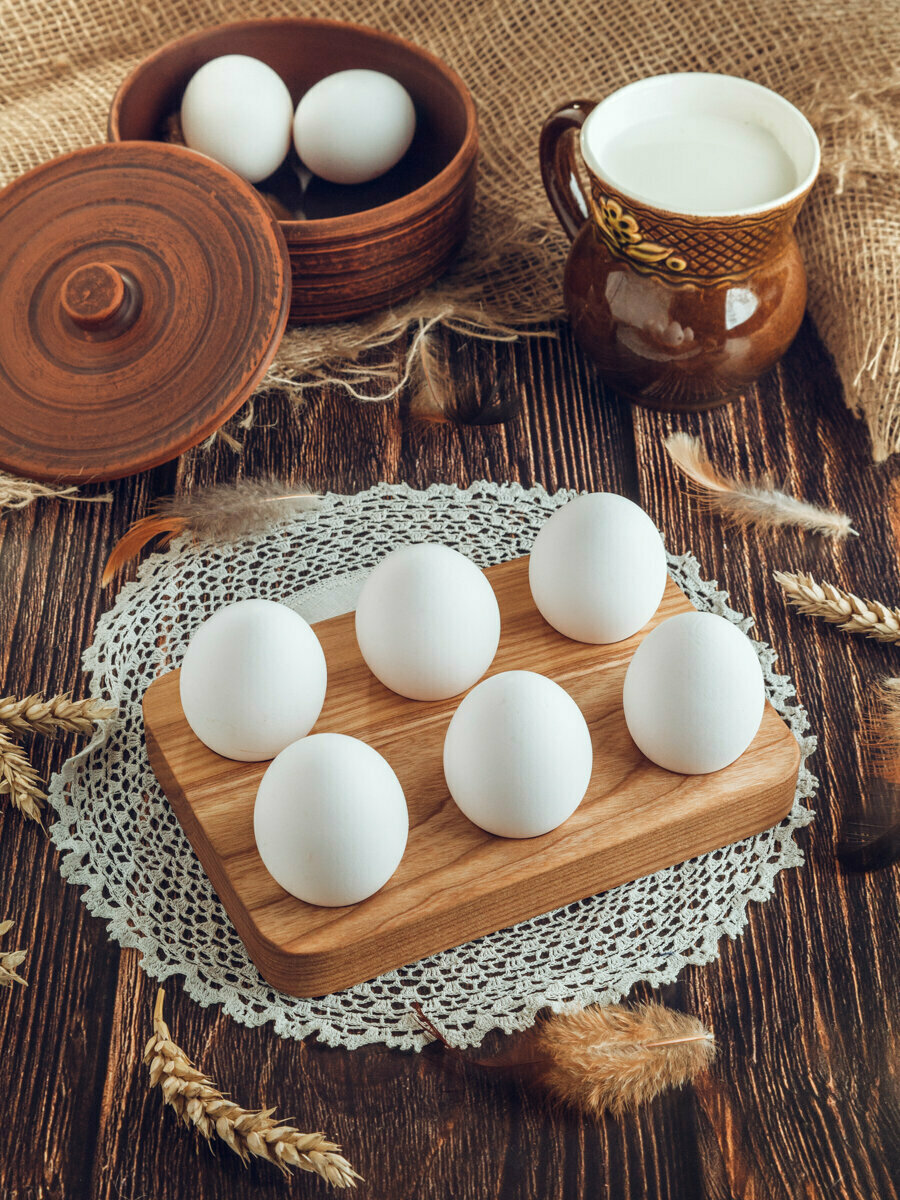 Подставка под 6 яиц DrevMade, массив ясеня, светлая