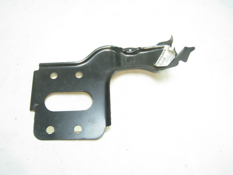 Панель передней фары правой 96216196 96331864 96277110 96278816 Chevrolet Lanos, - General Motors
