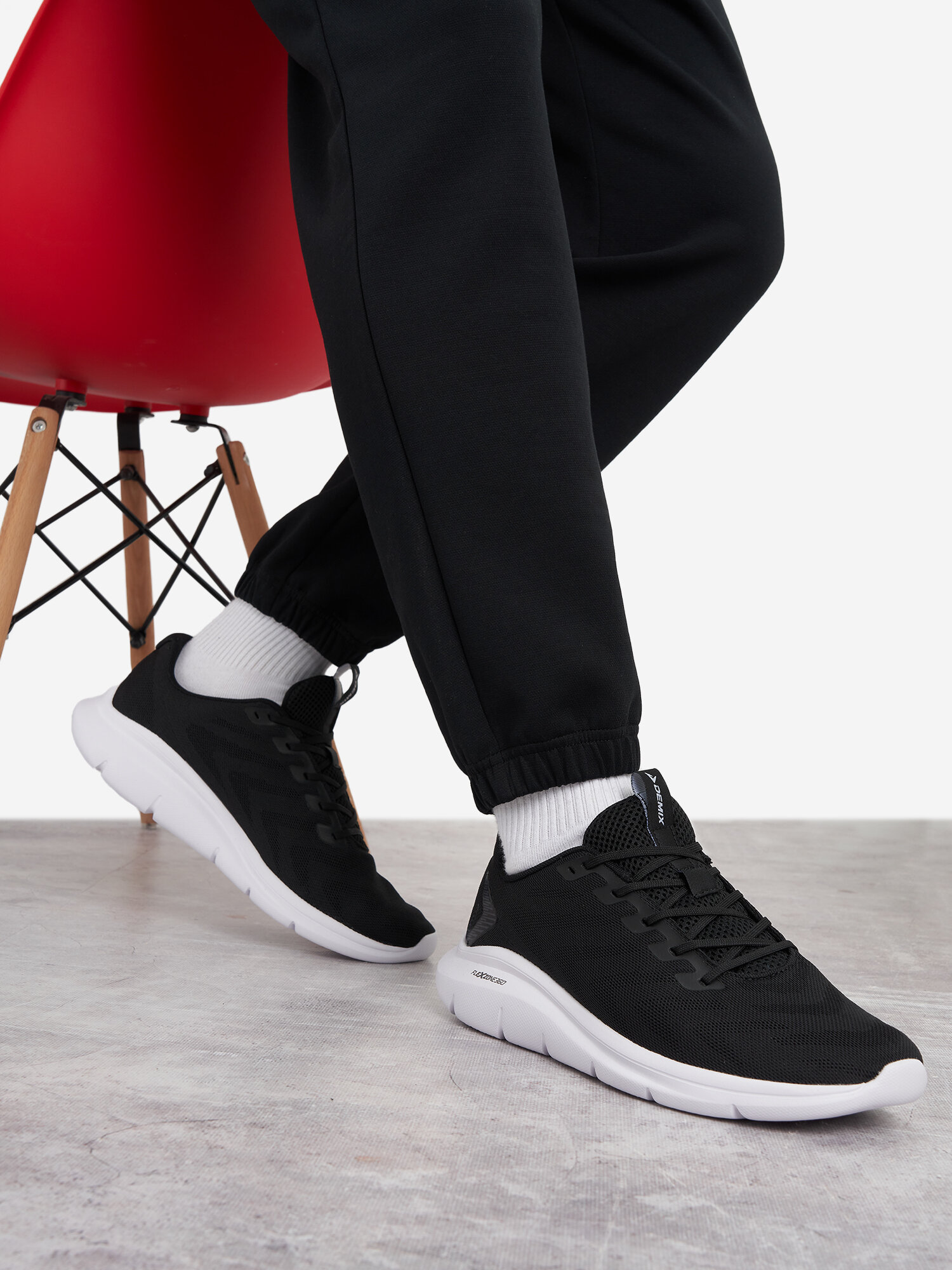 Кроссовки Demix SP MAGUS TR M, размер 45, черный — фото 1