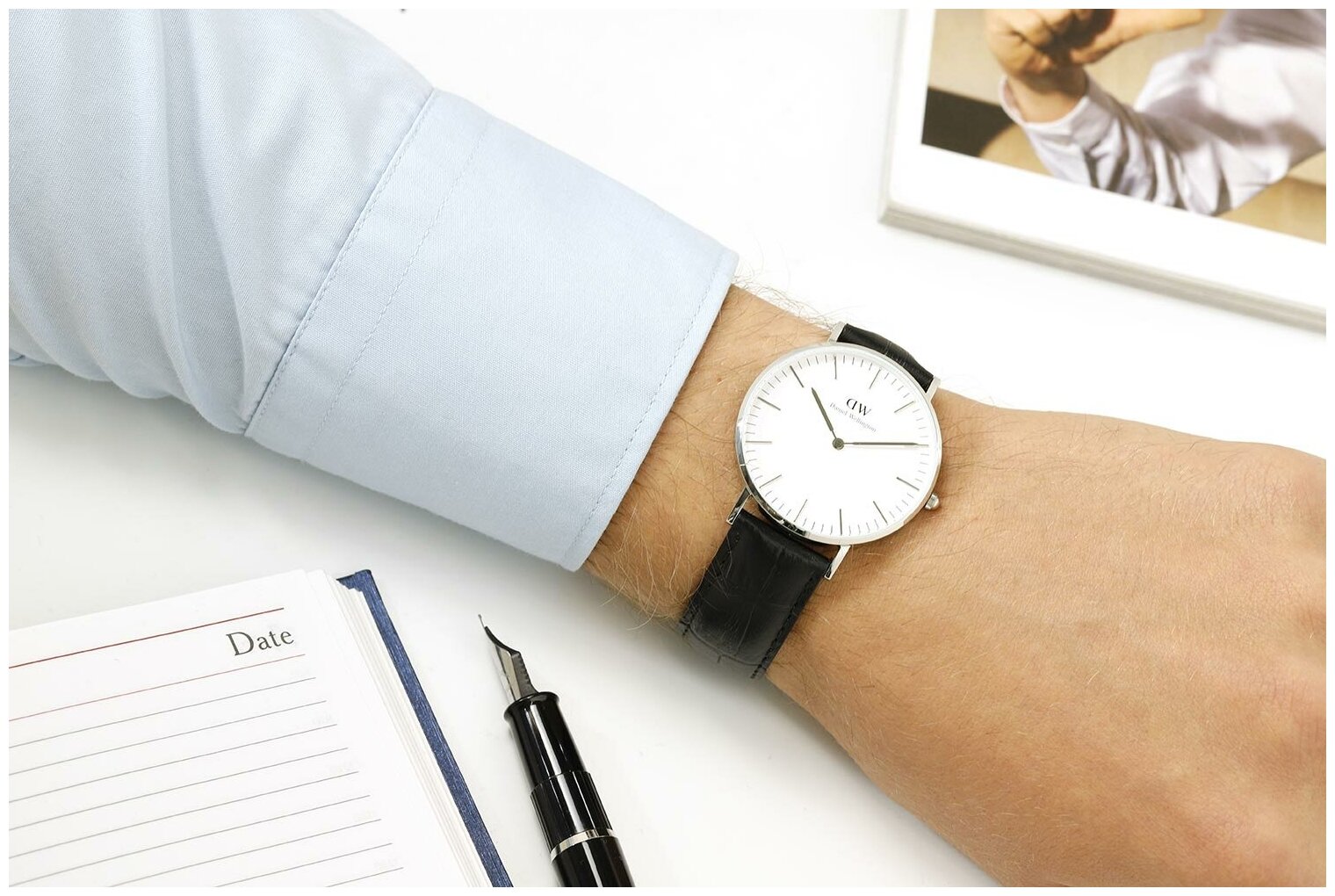 Наручные часы Daniel Wellington Classic, серебряный, черный — фото 1