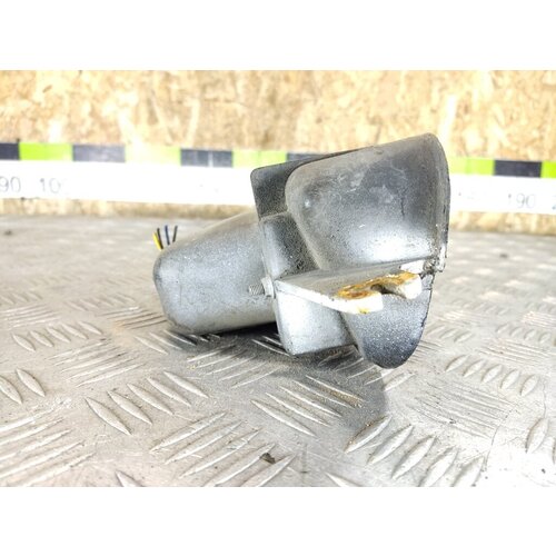 Поворотник левый VAZ 21033712011 1790₽