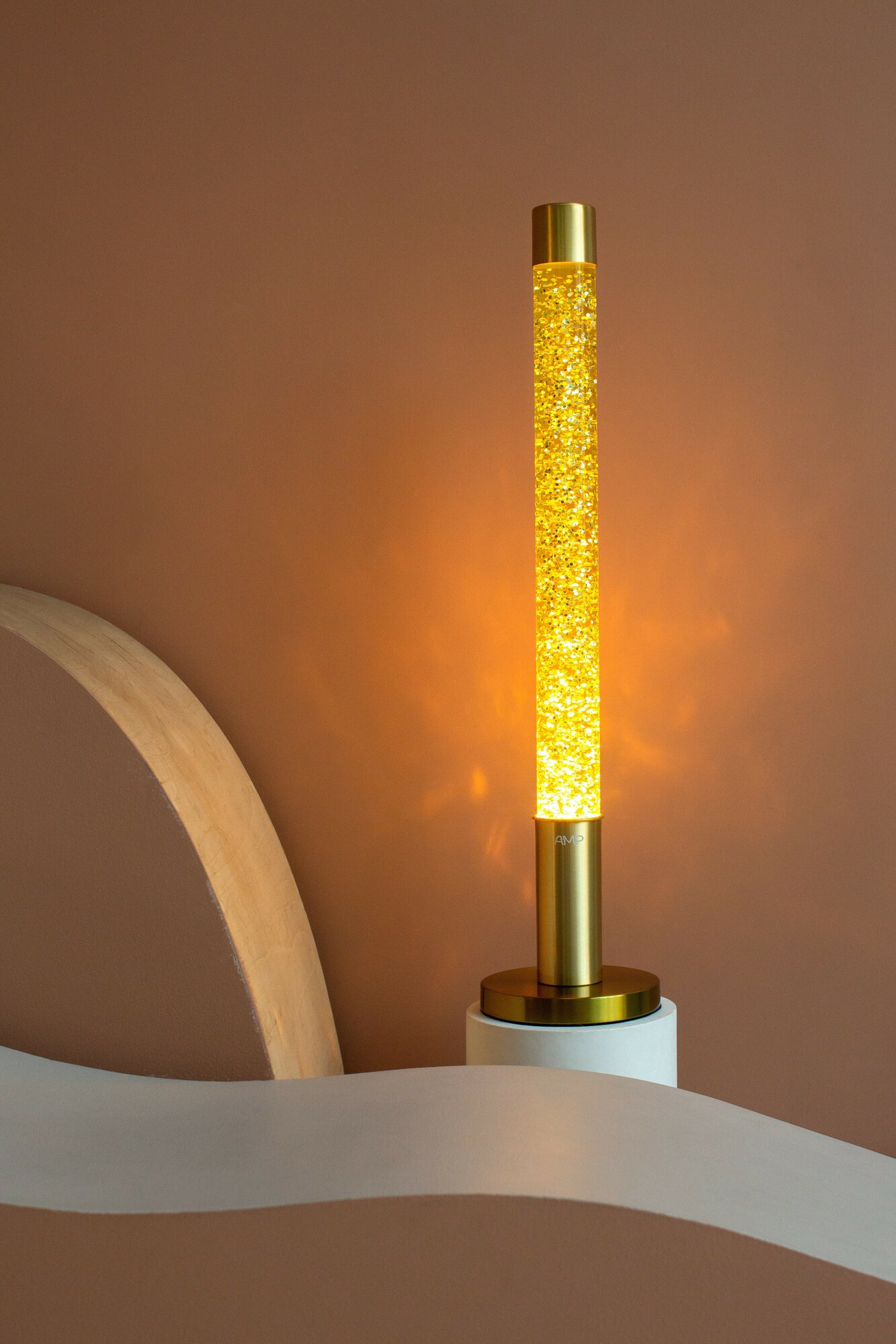 Напольная Лава лампа Amperia Falcon Gold Сияние (76 см) - фотография № 2