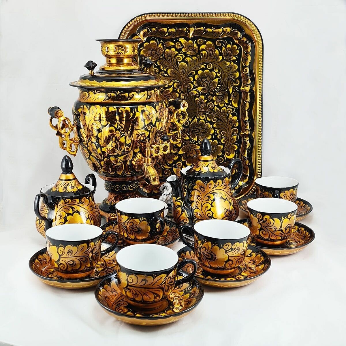 Самовар электрический, набор с чайными парами 6 штук, Золотая Хохлома на черном фоне, форма Желудь, 3 литра