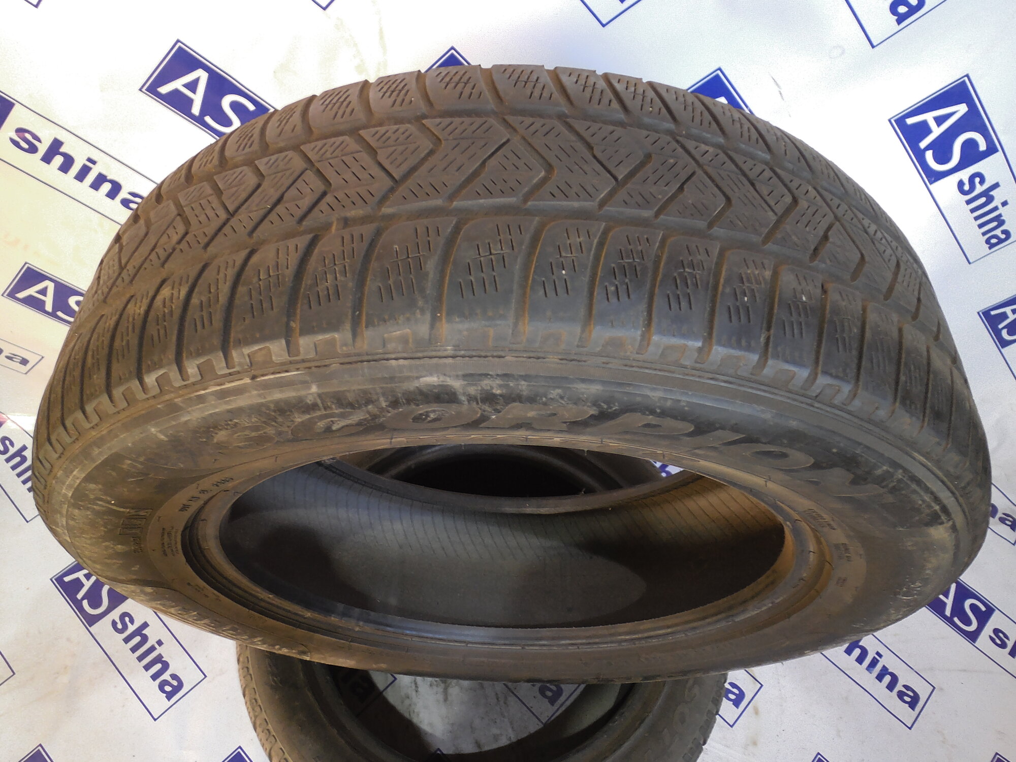 Комплект (2 шт) Pirelli Scorpion Winter 235 65 R19 зимние БУ шины 10-20% износ , артикул 0004516