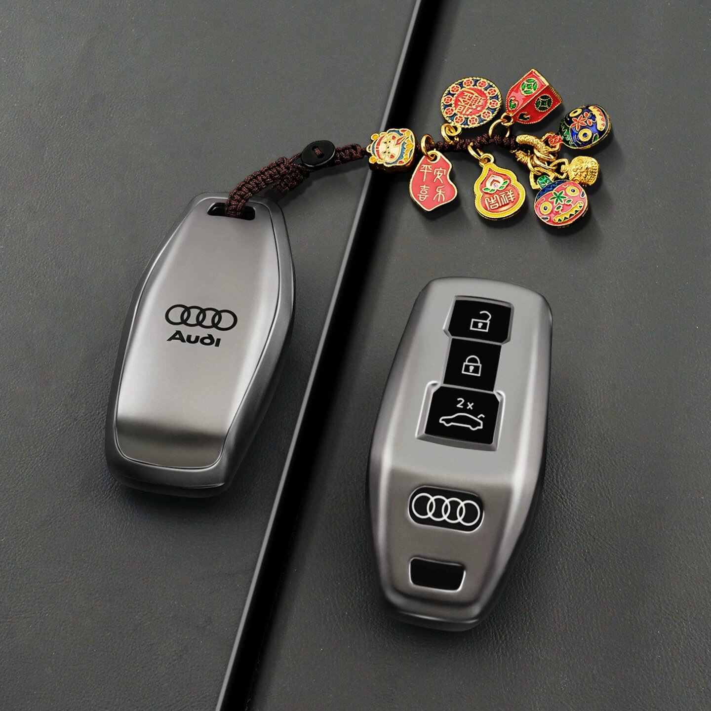 Гарнитурная чехол для ключей из ганметалла для Audi A5L Q5L Q6L e-tron A6L A5L Sportback с подвеской-счастливым