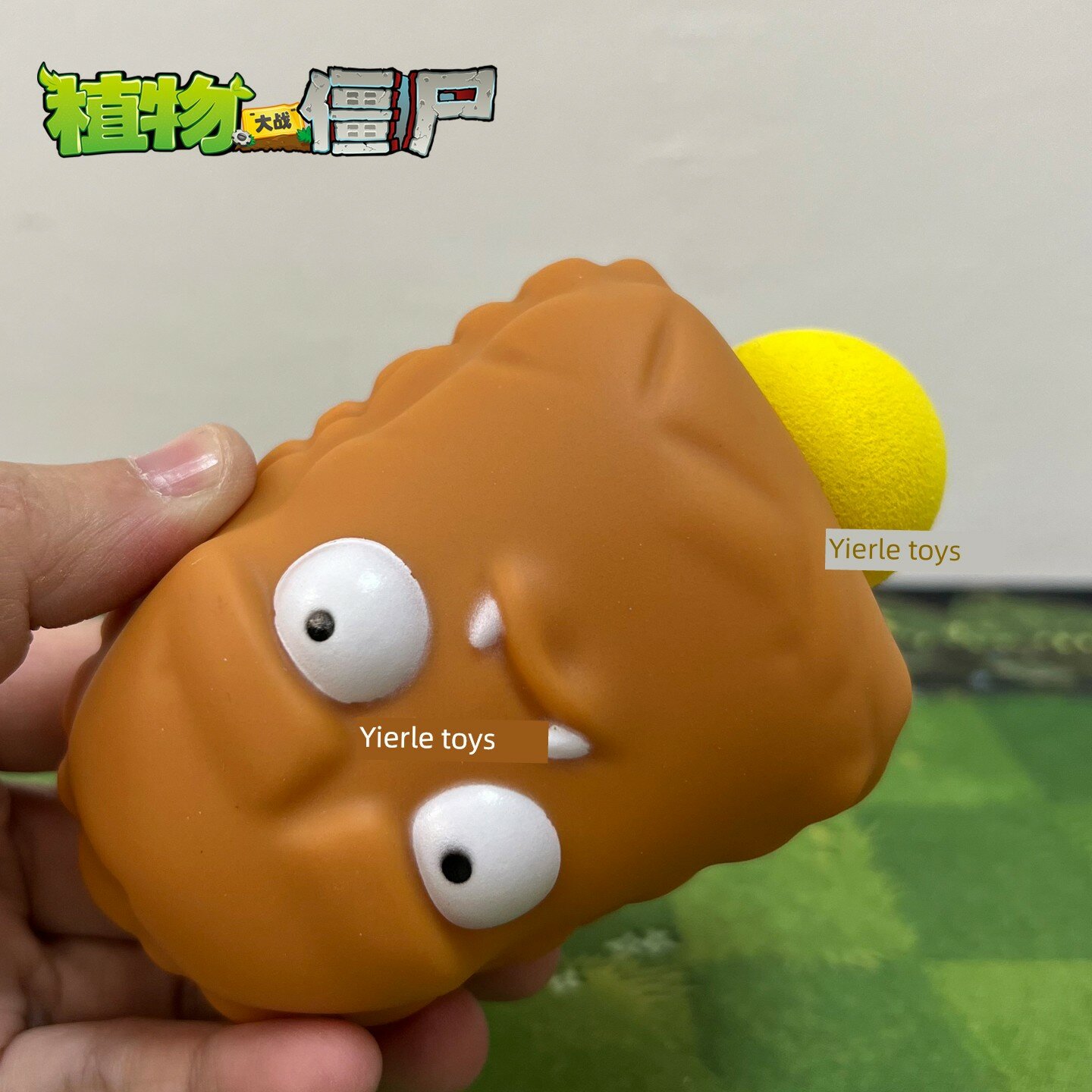 Официальный набор игрушек Plants vs. Zombies из мягкой резины с стенкой-орехом и 3 снарядами для детей