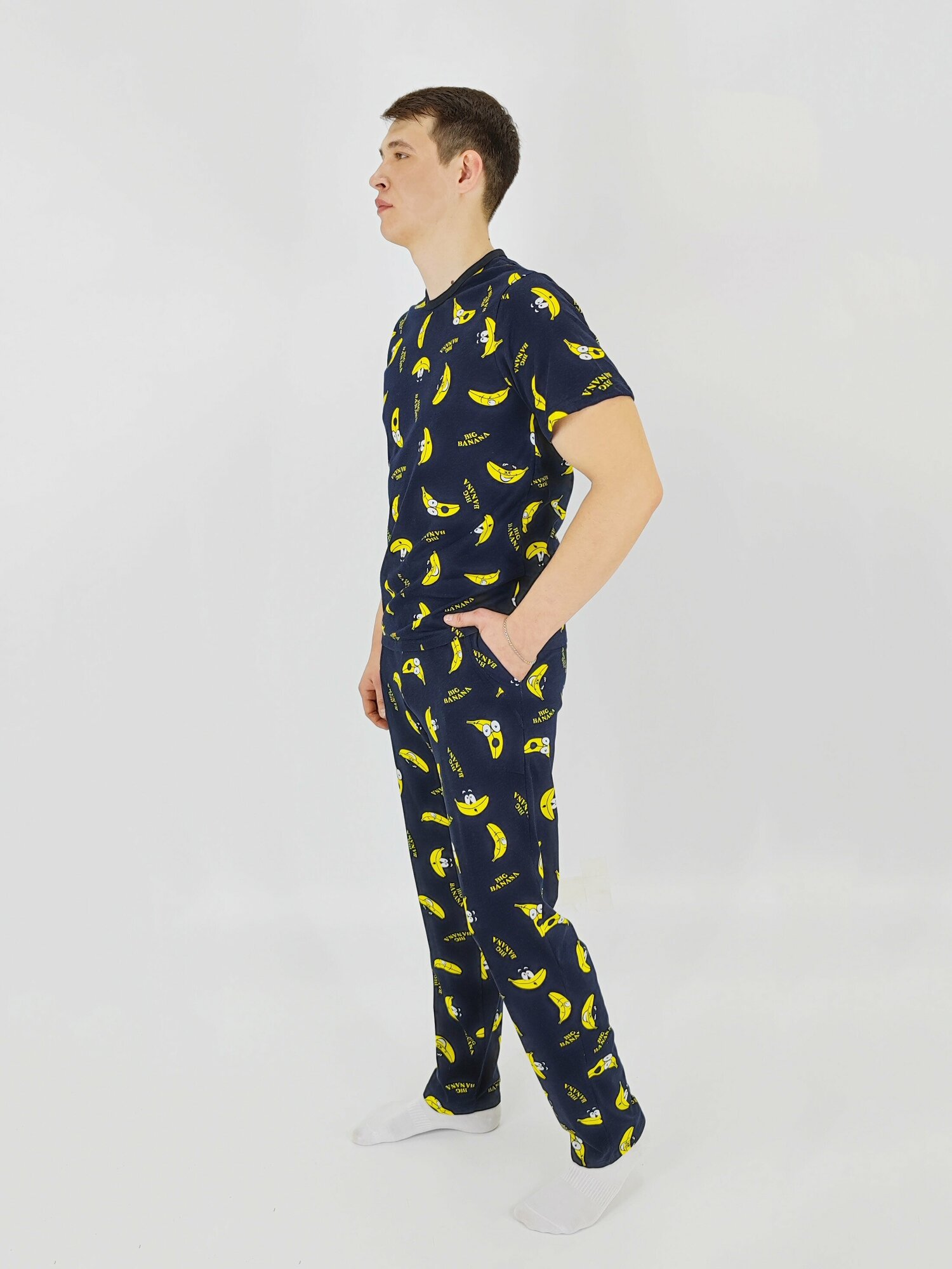 Мужская пижама, мужской пижамный комплект ARISTARHOV, Футболка + Брюки, Бананчик, синий желтый, размер 54 - фотография № 4