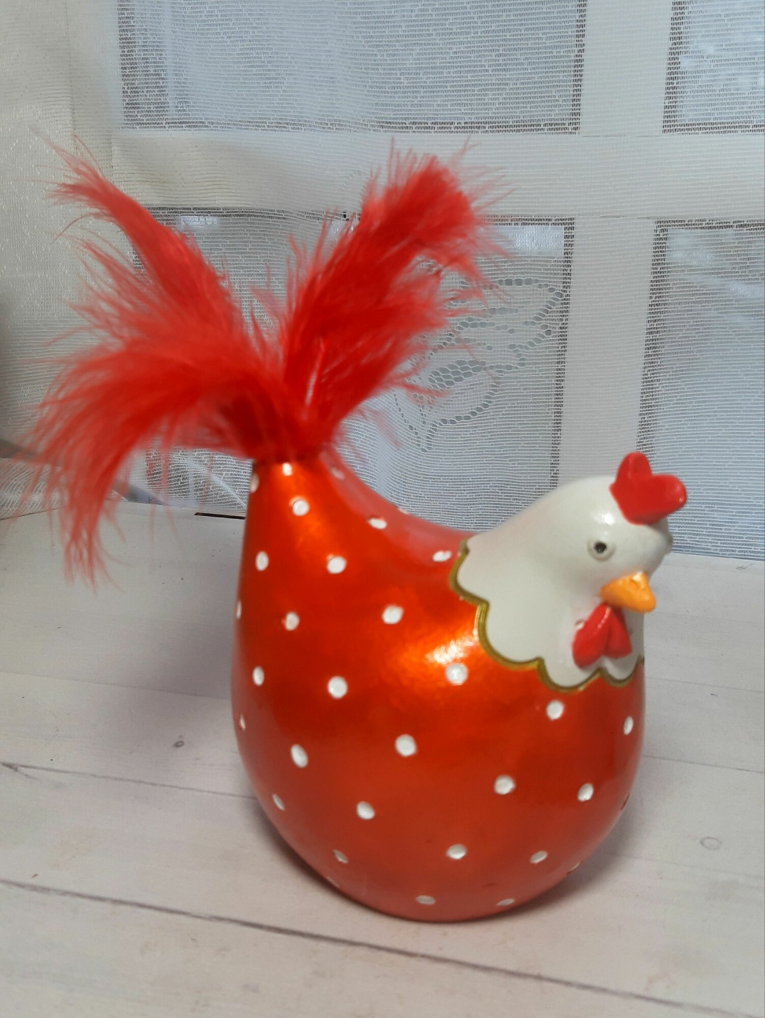 Курочка красная декоративная фигурка