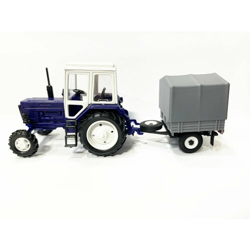 Трактор МТЗ-82 Арт 500 (пластмасса, синий) с прицепом с/х тент СарАвто 1:43 160010 сувенирная модель трактора мтз 82 люкс 2 синий с прицепом с х 1 43
