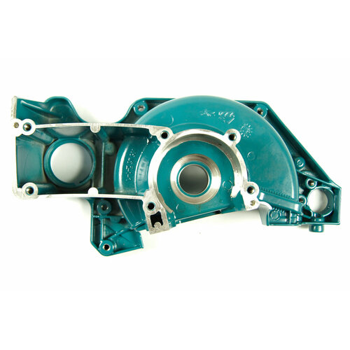 Картер подходит для бензопилы Makita DCS3500, DCS4300, DCS4301, EA3500F, EA3501F, EA4301F винт m4x40 подходит для бензопилы makita dcs3410th dcs3500 dcs4300 dcs4301 ea3500f ea3501f ea3503s ea4301f