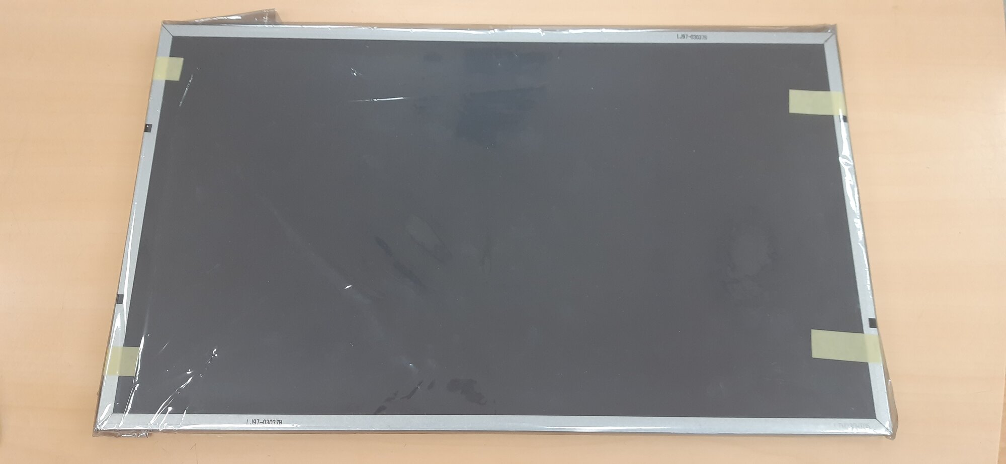 ЖК дисплей 23" BN07-00901A