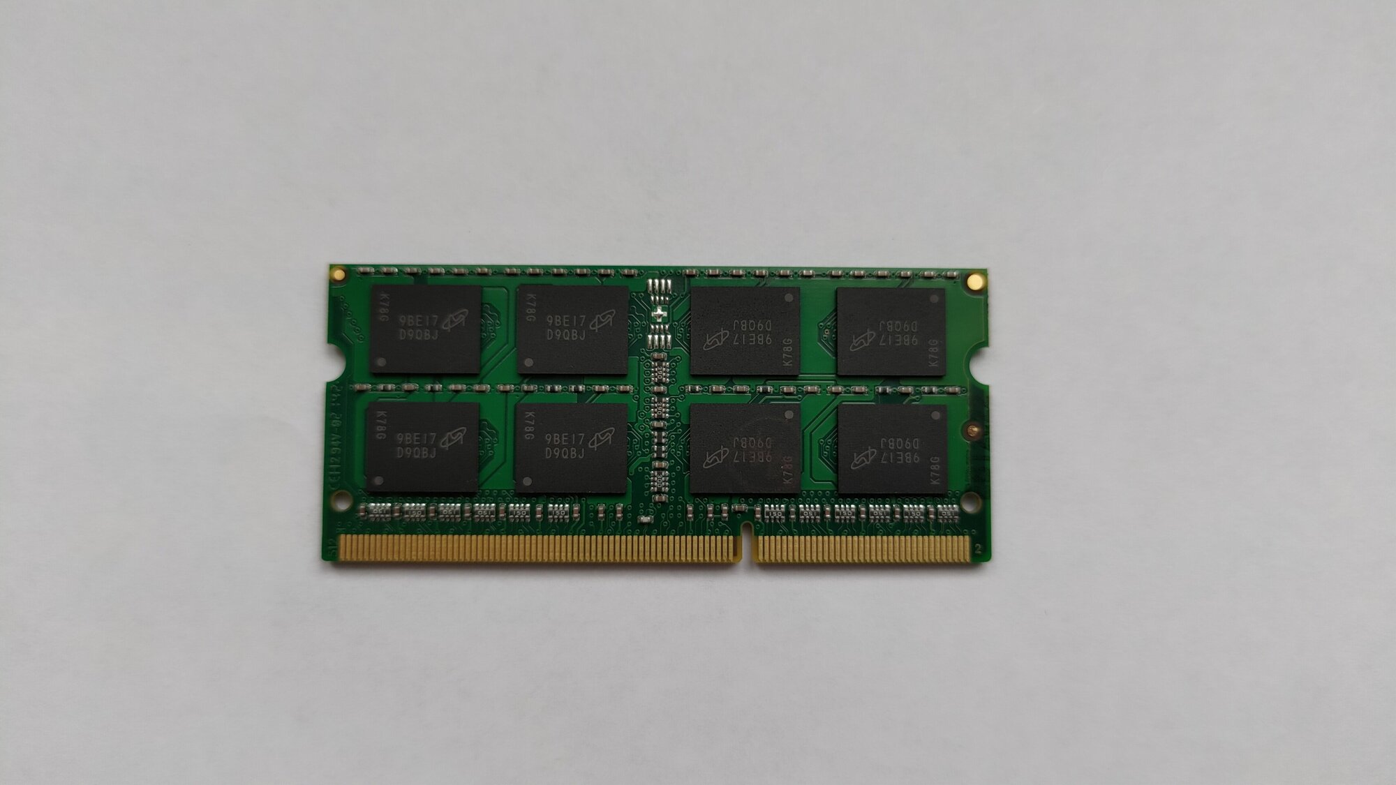 Оперативная память CRUCIAL DDR3L 8 ГБ 1600 MHz SO-DIMM PC3L-12800U 1x8 ГБ (CT102464BF160B. C16FPD) для ноутбука