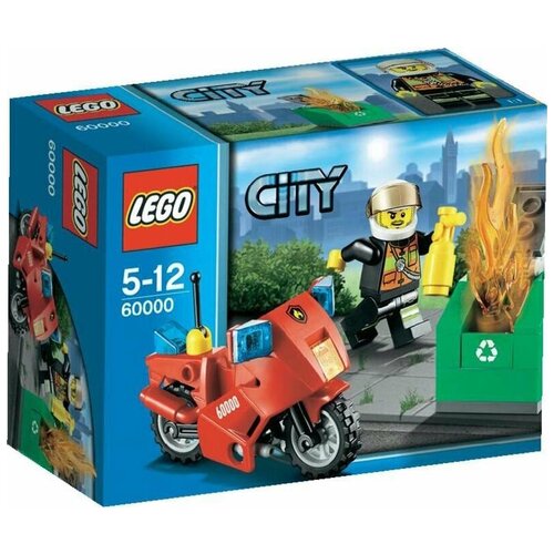 LEGO City 60000 Пожарный на мотоцикле, 40 дет. конструктор lego city 60328 станция спасателей