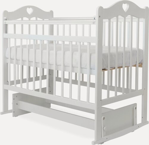 Изображение товара Кроватка детская Incanto Sofi с сердечком, маятник универсальный, цвет белый
