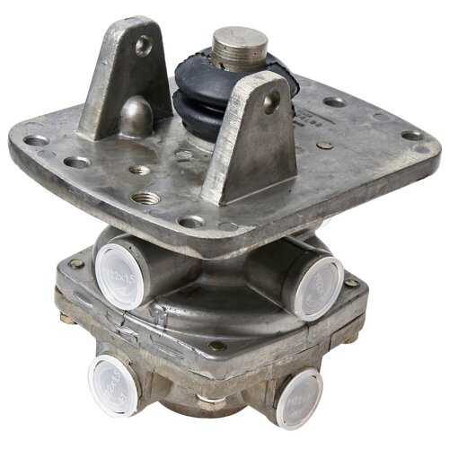 Кран тормозной подпедальный Первоуральский автоагрегатный завод 11.3514108