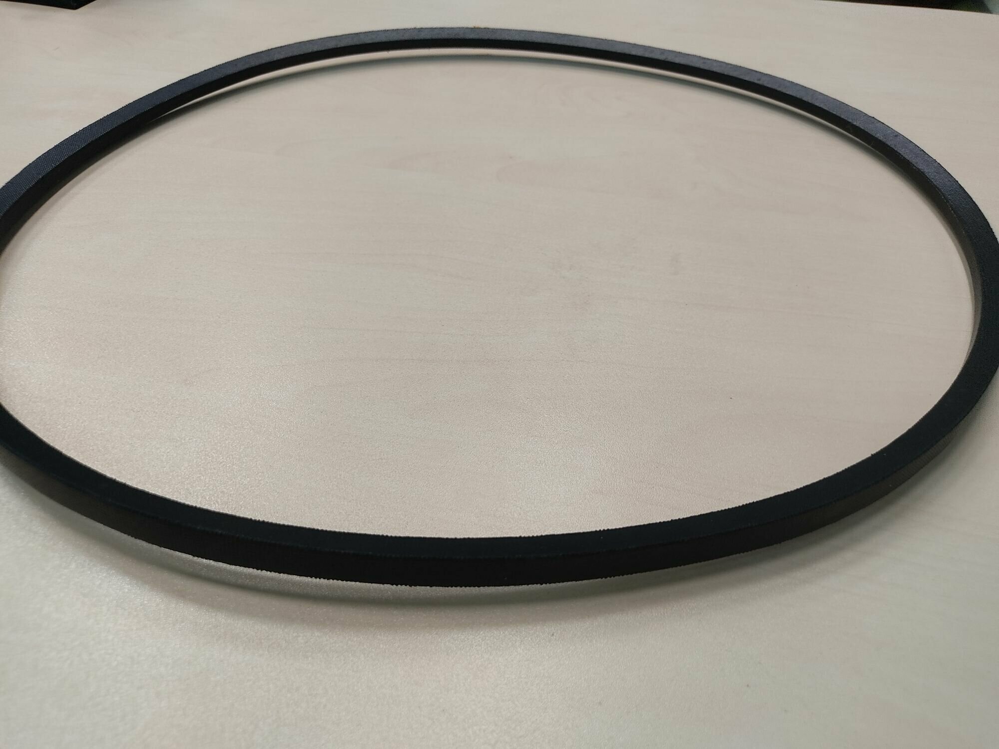 Ремень вентеляторный, гладкий для двигателя Д-21 (8,5х8х1280) — фото 1