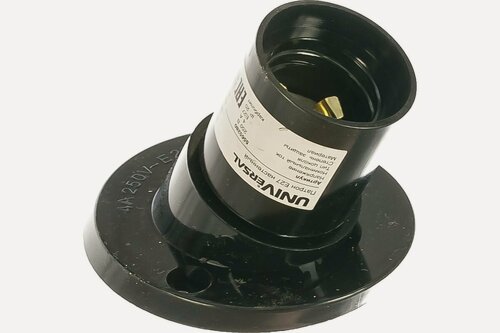 Изображение товара UNIVersal Патрон Е27 карболитовый настенный 4А 250В с этикеткой 5565280 для ламп