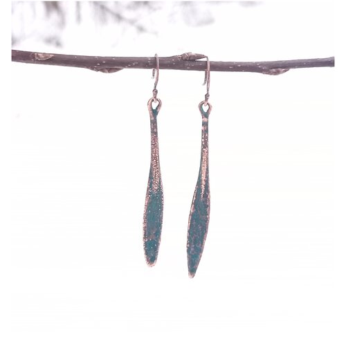 Медные серьги Летящие зеленые