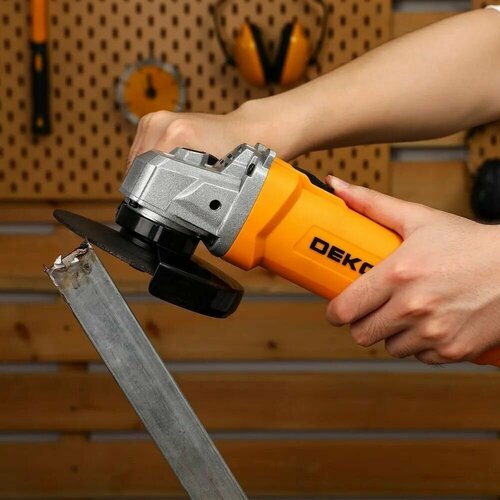 Углошлифовальная машина DEKO DKAG1250 125мм 1250 Вт 11000 обмин 319000₽