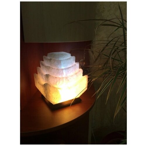 Соляная лампа Пагода 4-6 кг из белой соли